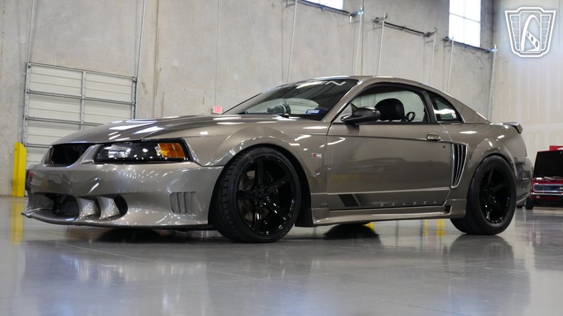 2001 Ford Mustang 22