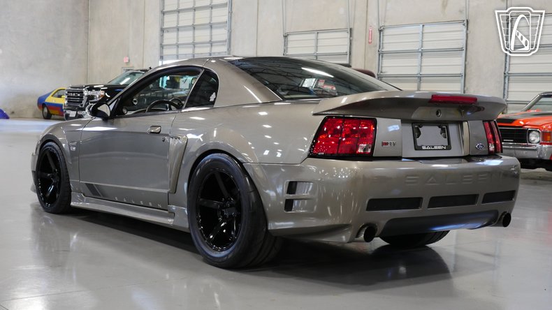 2001 Ford Mustang 4