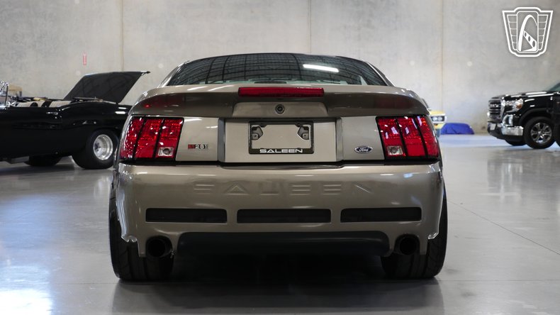 2001 Ford Mustang 5