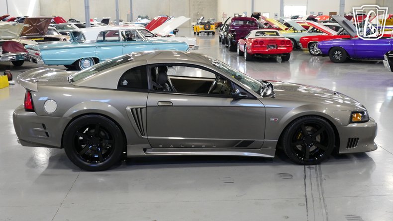 2001 Ford Mustang 31