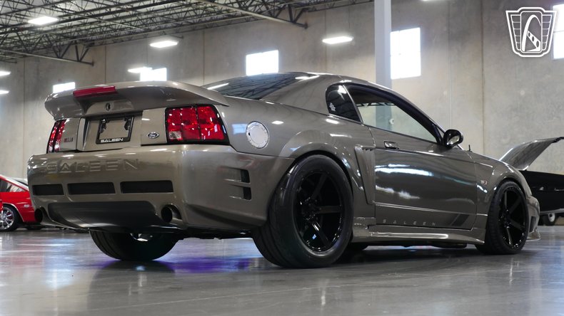 2001 Ford Mustang 30