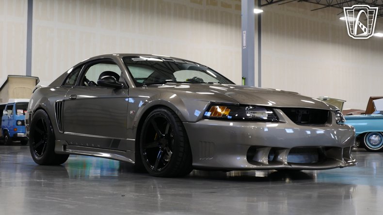 2001 Ford Mustang 34