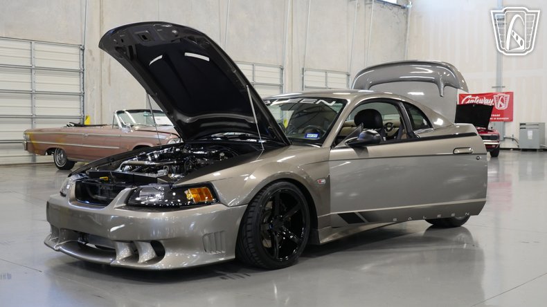 2001 Ford Mustang 74