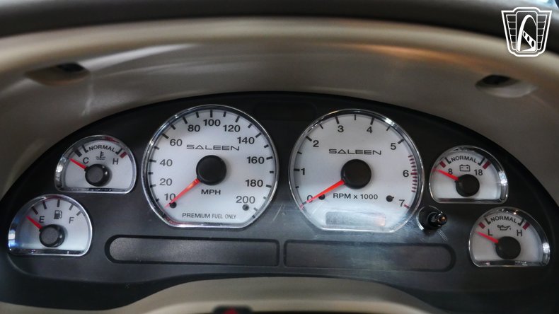 2001 Ford Mustang 121