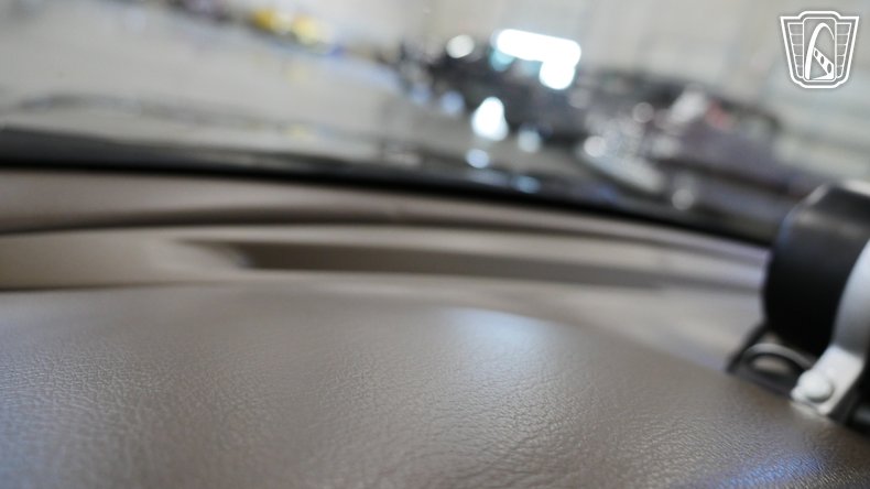 2001 Ford Mustang 128