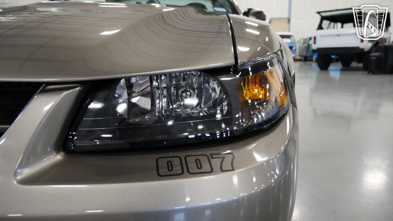 2001 Ford Mustang 146