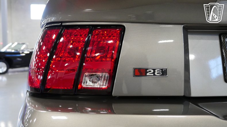 2001 Ford Mustang 154