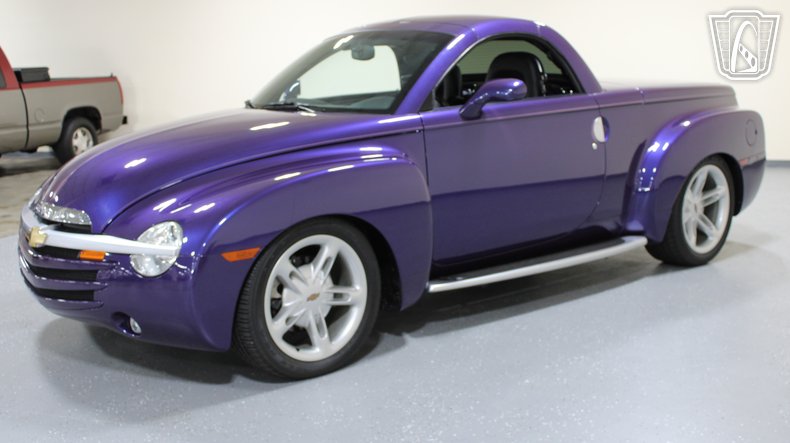 2004 Chevrolet SSR 4