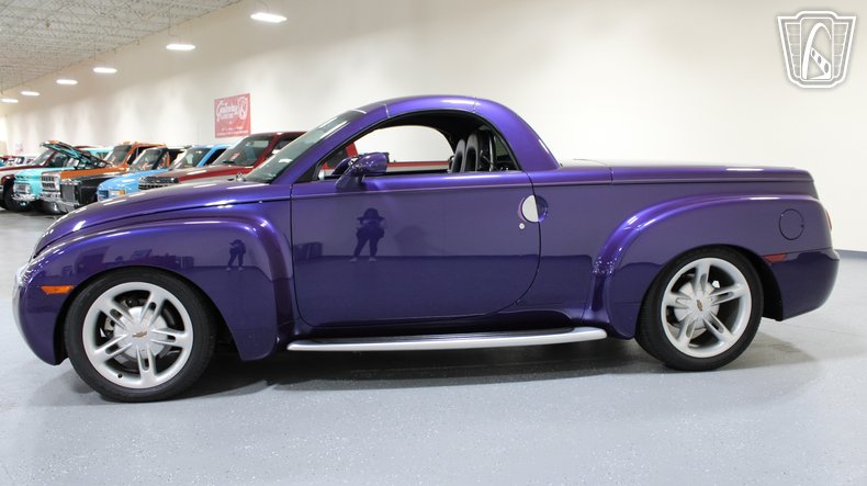 2004 Chevrolet SSR 83