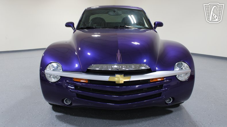 2004 Chevrolet SSR 13