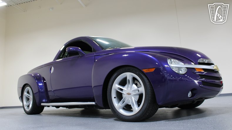 2004 Chevrolet SSR 9