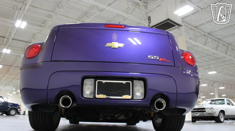 2004 Chevrolet SSR 63