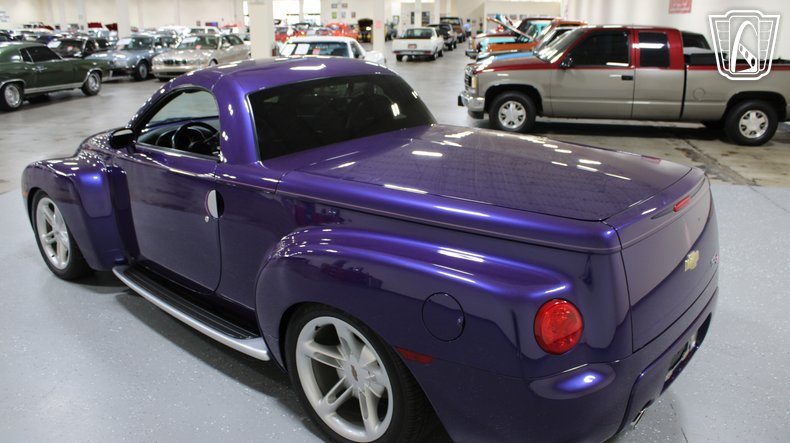 2004 Chevrolet SSR 103