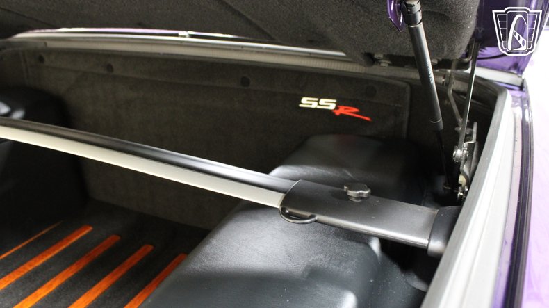 2004 Chevrolet SSR 136