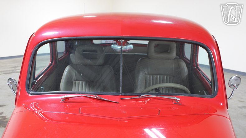 1940 Chevrolet Coupe 46
