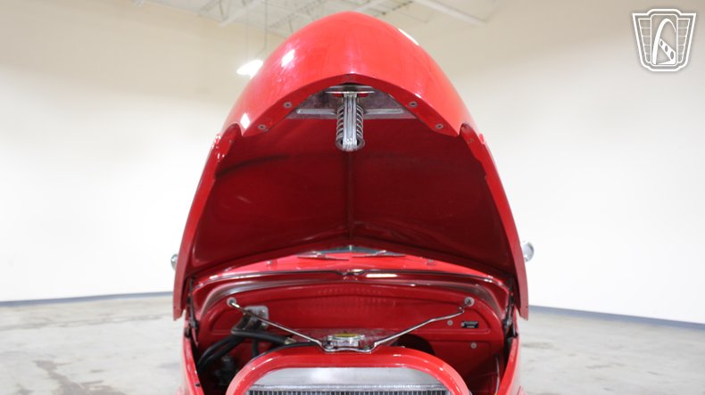 1940 Chevrolet Coupe 68