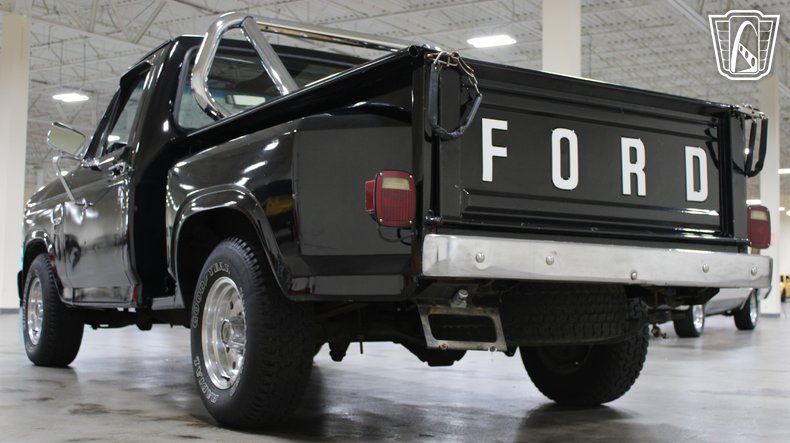 1984 Ford F150 28