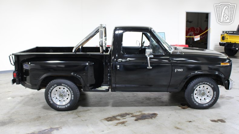 1984 Ford F150 6