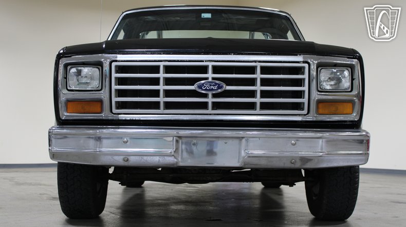 1984 Ford F150 39