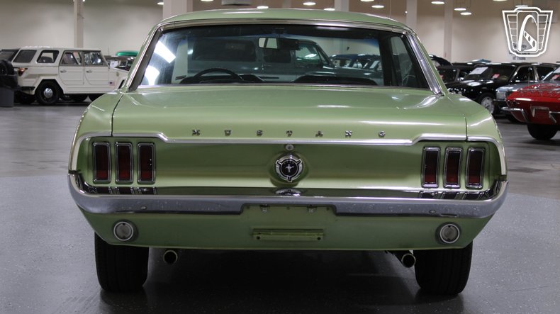 1967 Ford Mustang 29