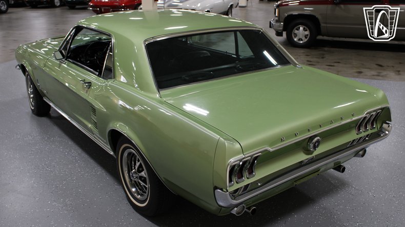 1967 Ford Mustang 27