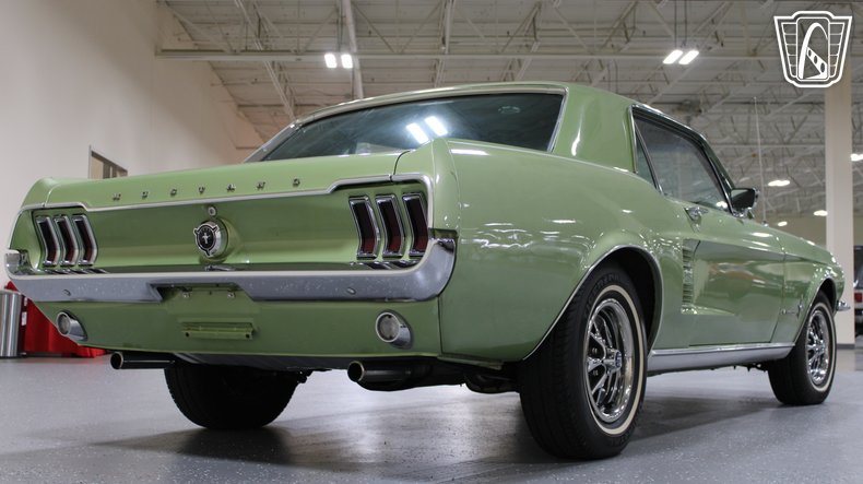 1967 Ford Mustang 33