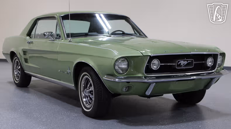 1967 Ford Mustang second image