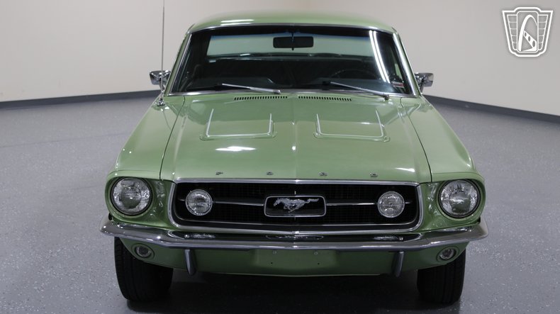 1967 Ford Mustang 39