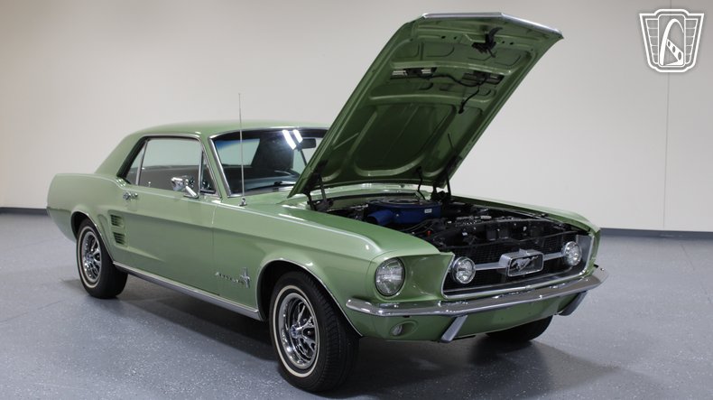 1967 Ford Mustang 77