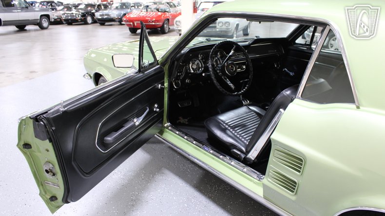 1967 Ford Mustang 95