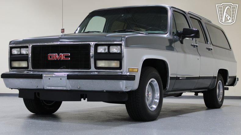 1990 GMC Suburban 23