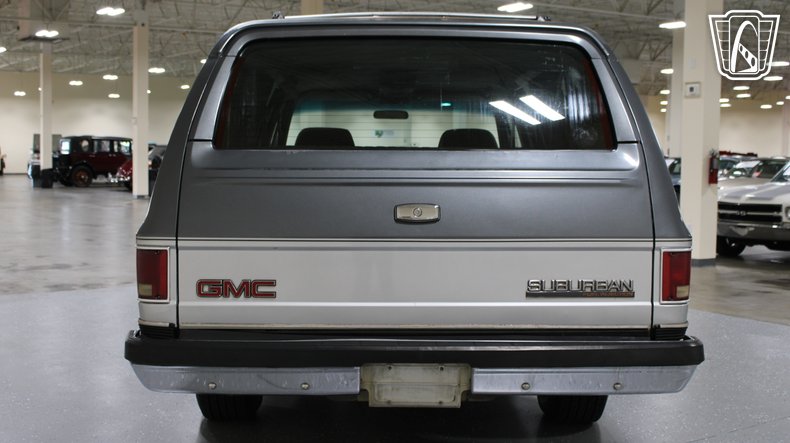 1990 GMC Suburban 5