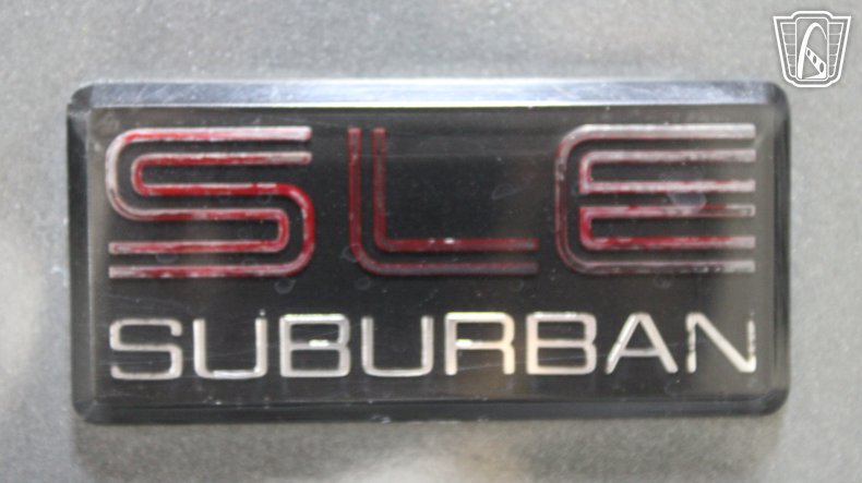 1990 GMC Suburban 11