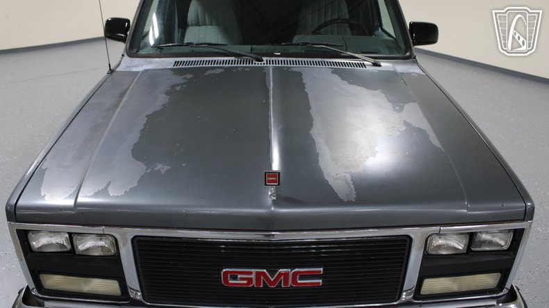 1990 GMC Suburban 51