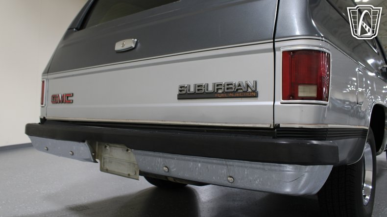 1990 GMC Suburban 67