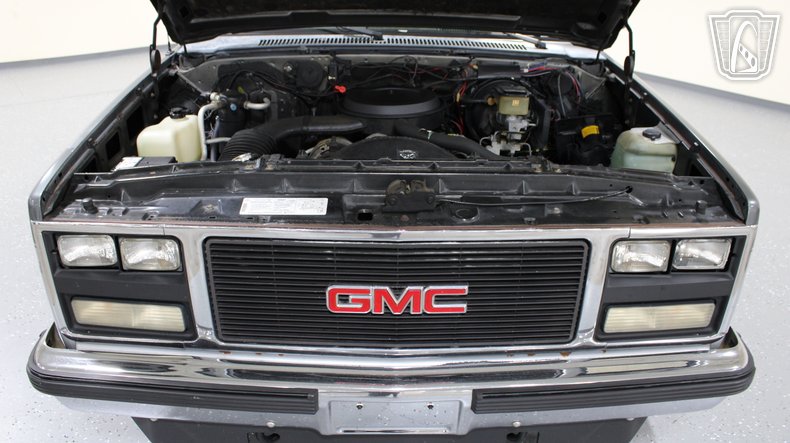 1990 GMC Suburban 76