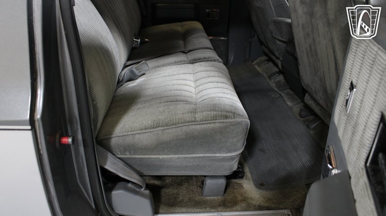 1990 GMC Suburban 116