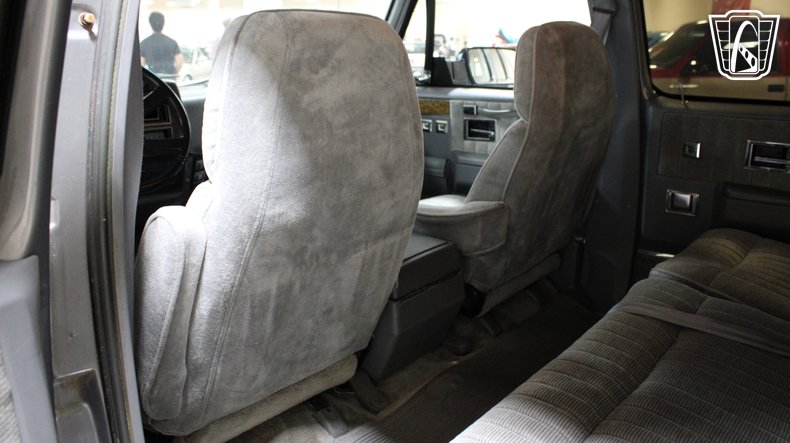 1990 GMC Suburban 123