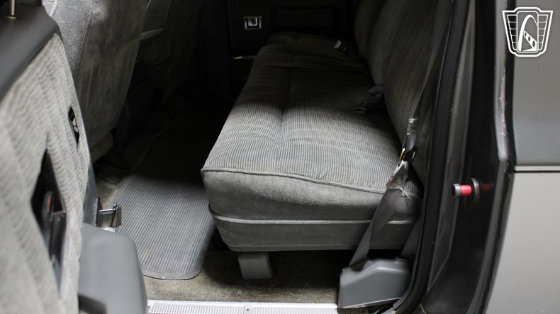1990 GMC Suburban 124