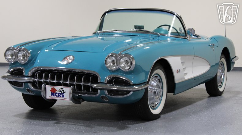 1960 Chevrolet Corvette 21