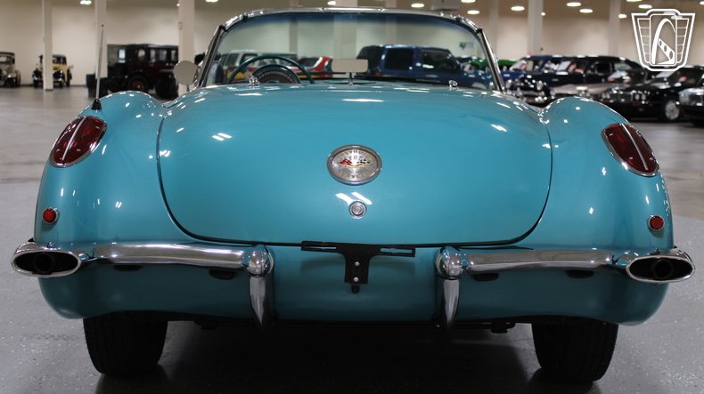 1960 Chevrolet Corvette 30