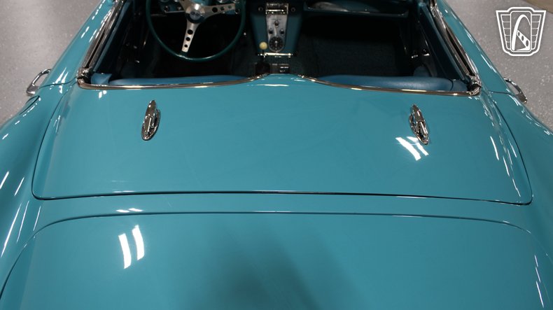 1960 Chevrolet Corvette 61