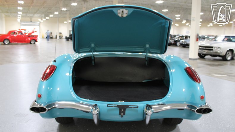 1960 Chevrolet Corvette 80