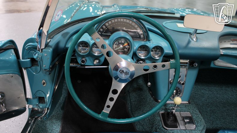 1960 Chevrolet Corvette 12