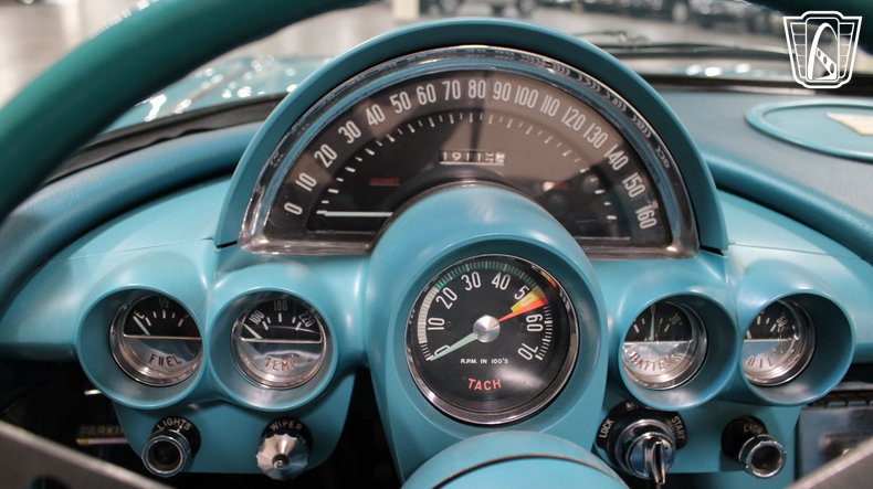 1960 Chevrolet Corvette 13