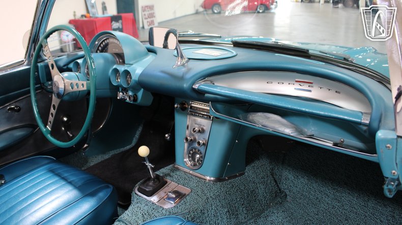 1960 Chevrolet Corvette 15