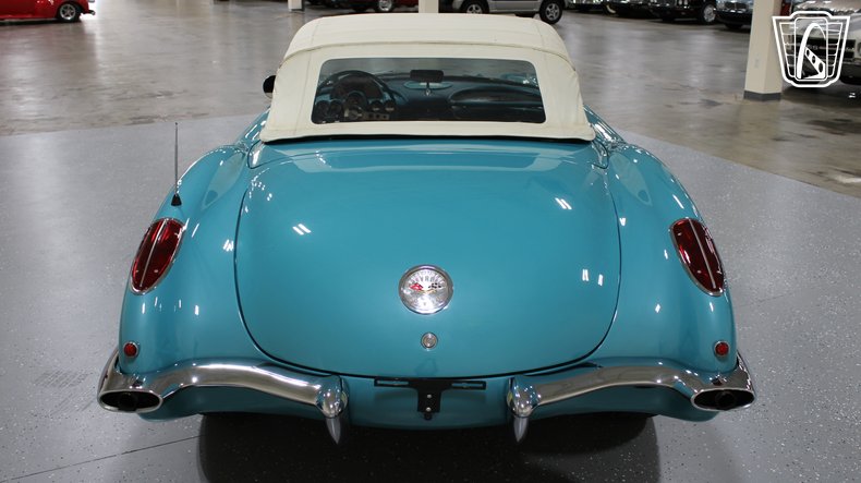 1960 Chevrolet Corvette 129
