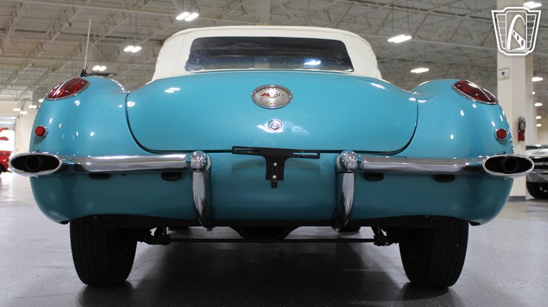 1960 Chevrolet Corvette 130