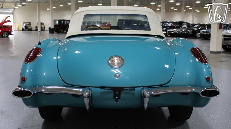 1960 Chevrolet Corvette 5