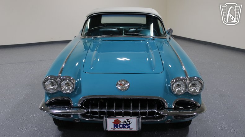 1960 Chevrolet Corvette 141